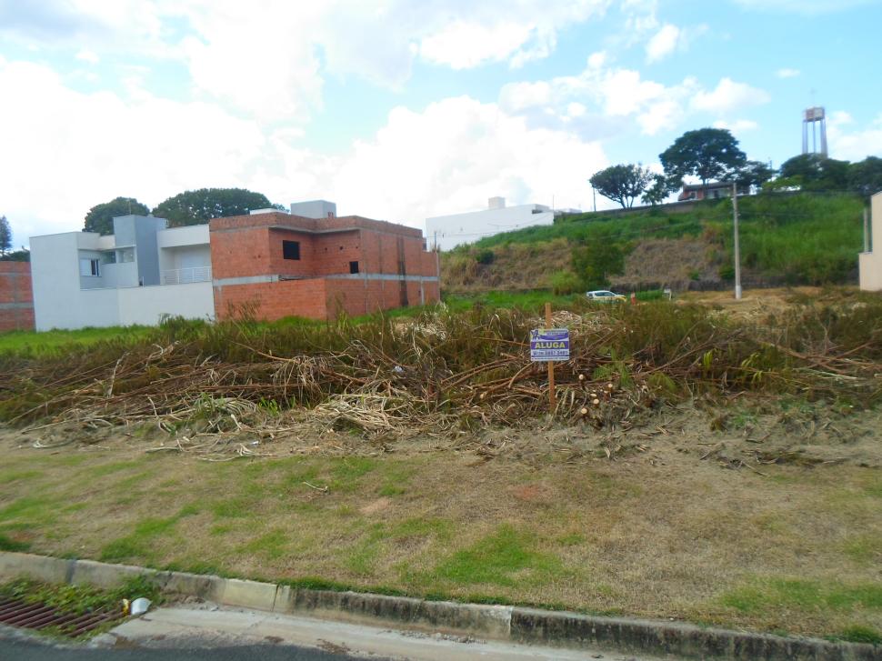 Imóvel Terreno em AMPARO